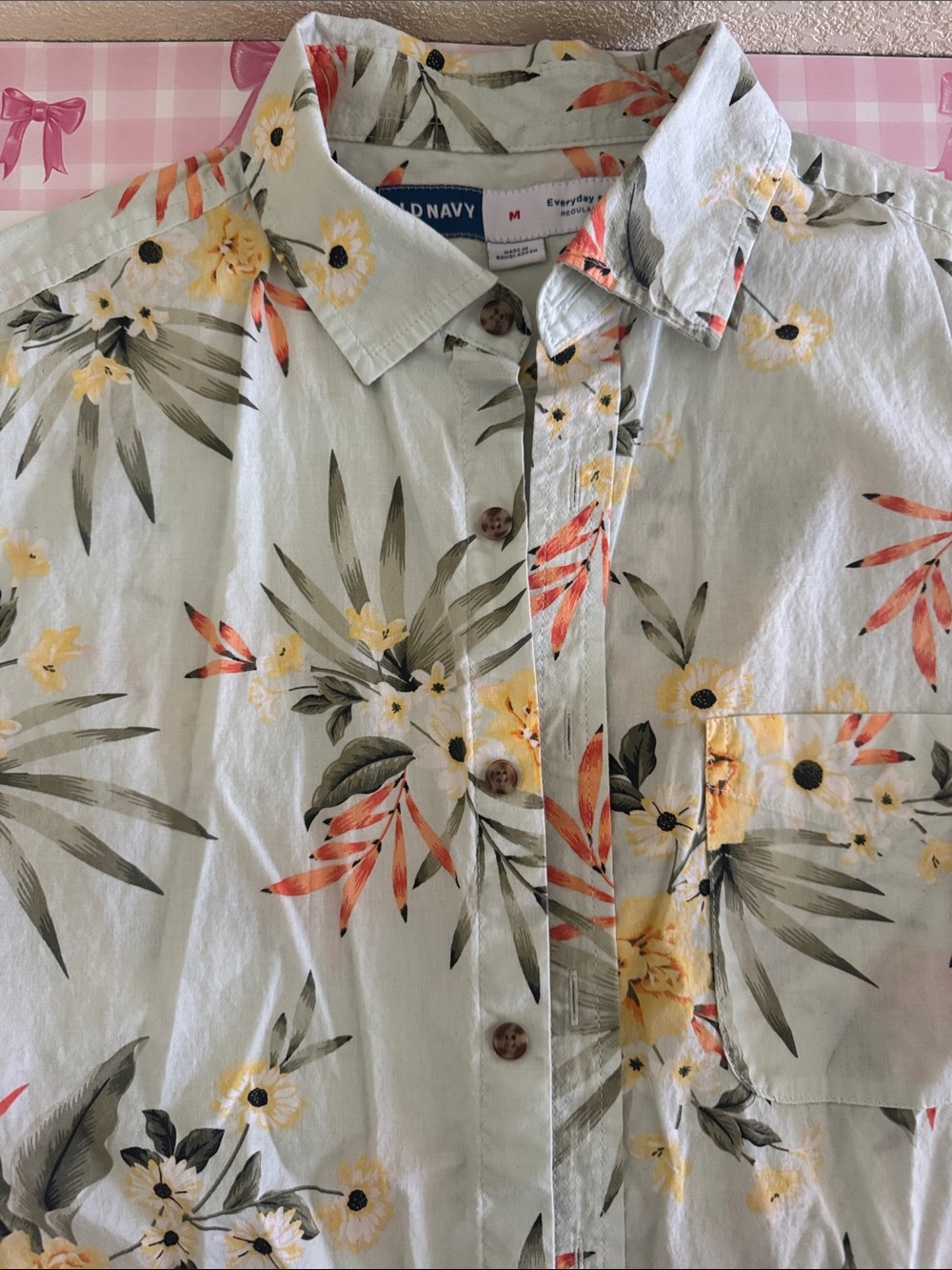 Men’s Button Down Short Sleeve Medium